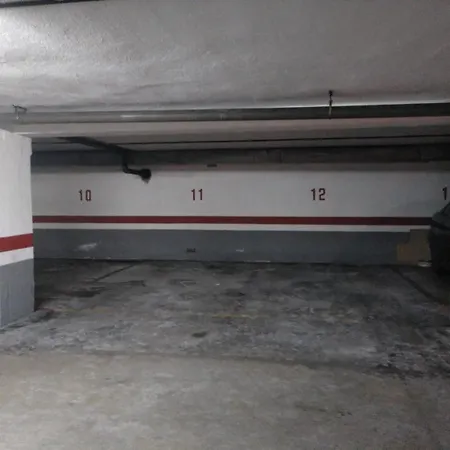 Andramari Tourist Parking& Wifi Апартаменты *